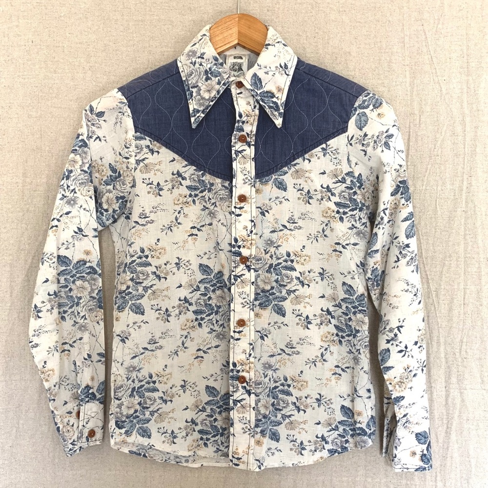 Blue Jean Dream Floral Quilted Western Coastal Cowgirl Button Down